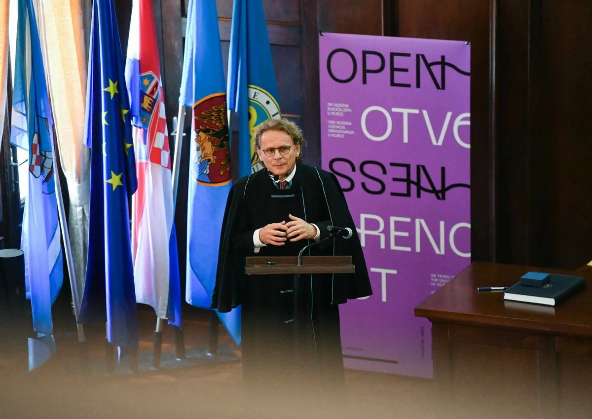 Ivanu-Đikiću-počasni-doktorat-Sveučilišta-u-Rijeci-11