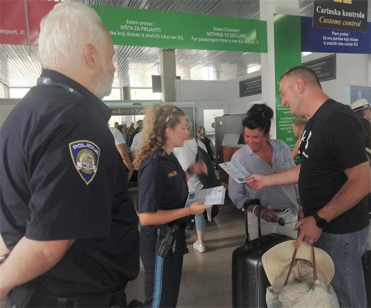 KRK NJEMAČKA POLICIJA 12