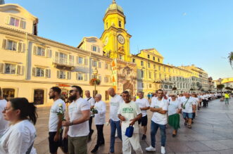 Mimohod-sjećanja-na-žrtve-genocida-u-Srebrenici-2 Mimohod-sjećanja-na-žrtve-genocida-u-Srebrenici-2