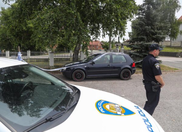 Bisag: Muškarac bombom ubio bivšu partnericu i sebe