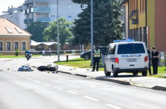 Čakovec: U prometnoj nesreći smrtno stradao vozač motocikla Čakovec: U prometnoj nesreći smrtno stradao vozač motocikla