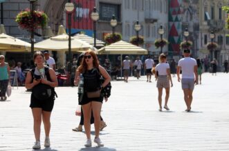 Rijeka: Vruć dan na Korzu Rijeka: Vruć dan na Korzu