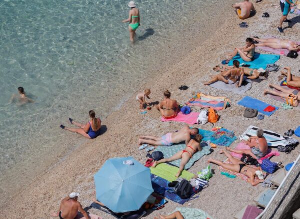 Riječani su spas od vrućina potražili na moru