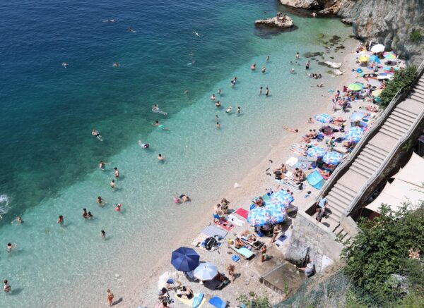 Rijeka: Kupaci na gradskoj plazi Sablicevo