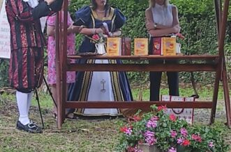 brod na kupi (2) brod na kupi (2)