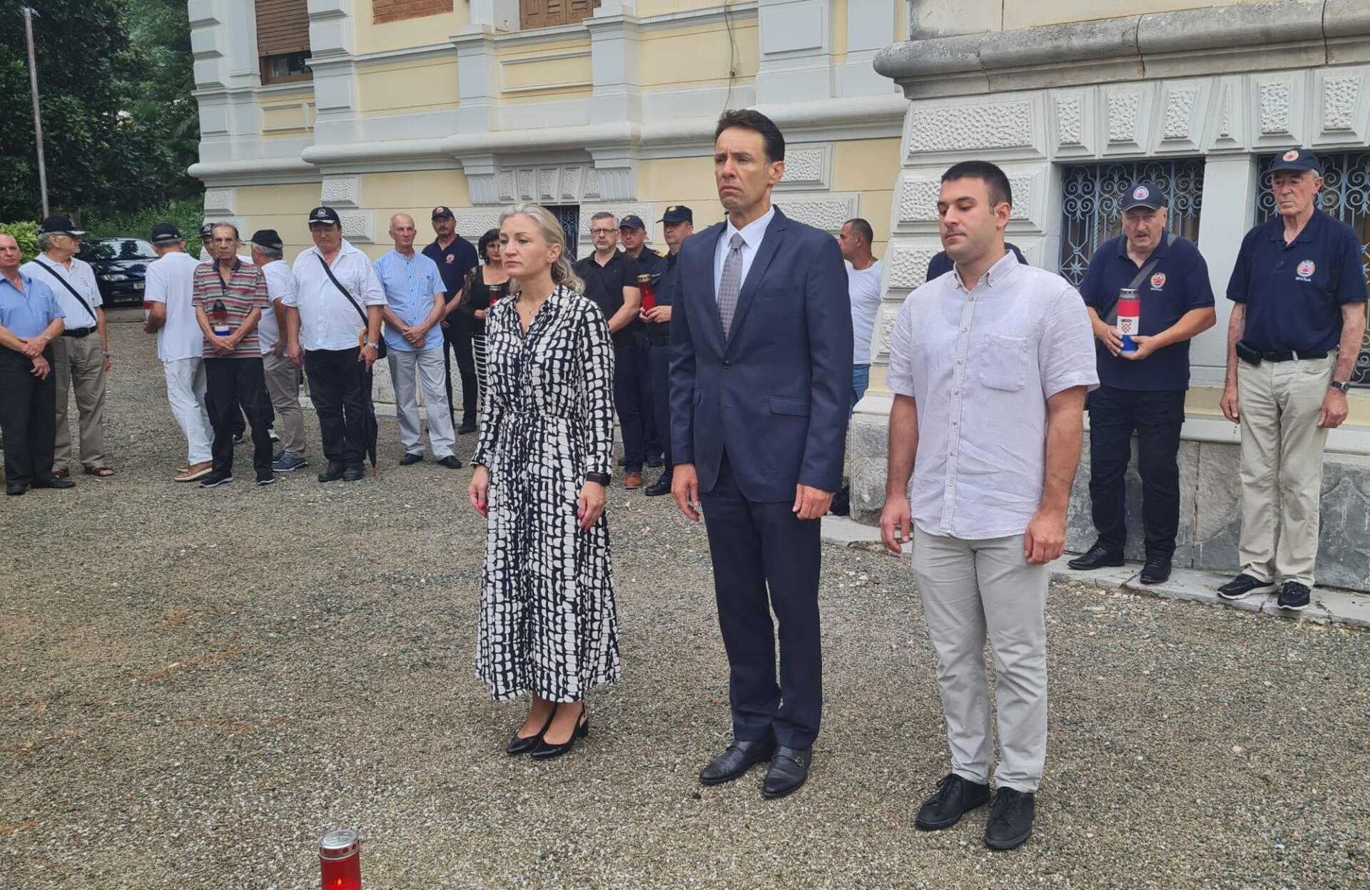 dan grada opatije vijenci svijece (1) dan grada opatije vijenci svijece (1)