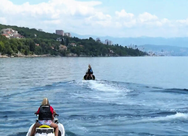 jet ski 2 rtl