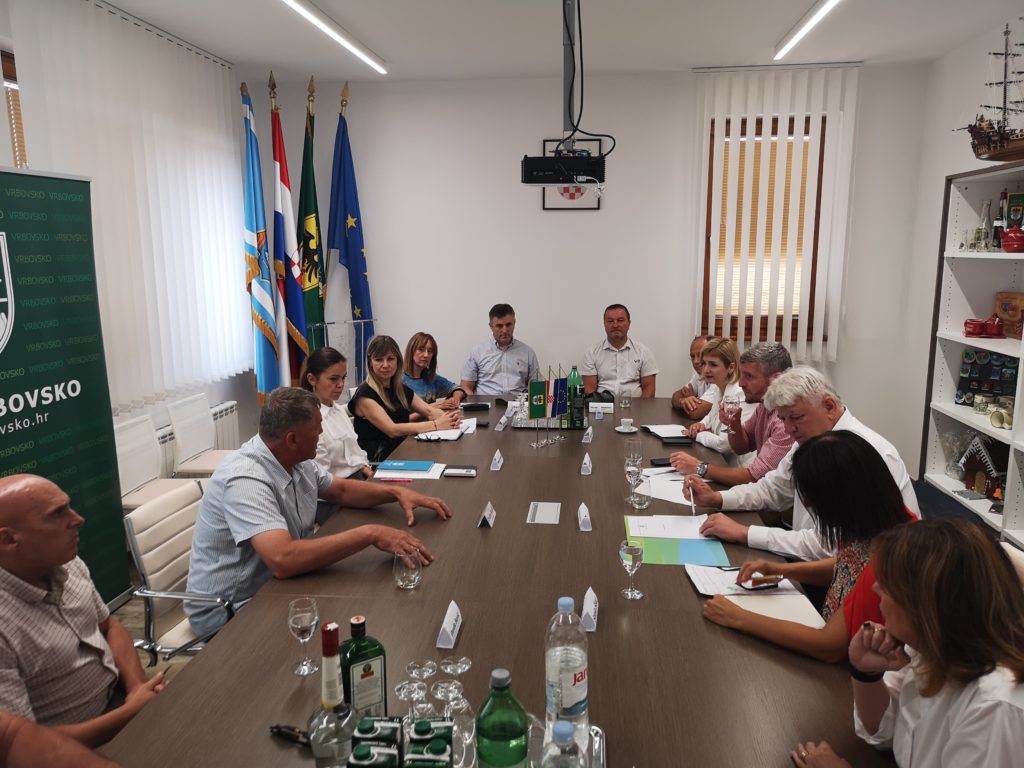 komadina vrbovsko sastanak (13) komadina vrbovsko sastanak (13)