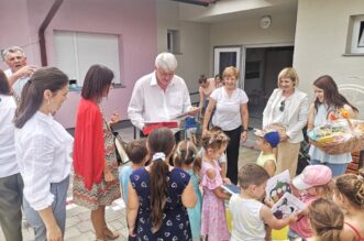 komadina vrbovsko sastanak (15) komadina vrbovsko sastanak (15)