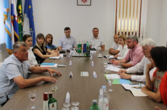 komadina vrbovsko sastanak (3) komadina vrbovsko sastanak (3)