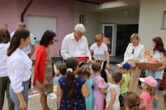 komadina vrbovsko sastanak (5) komadina vrbovsko sastanak (5)