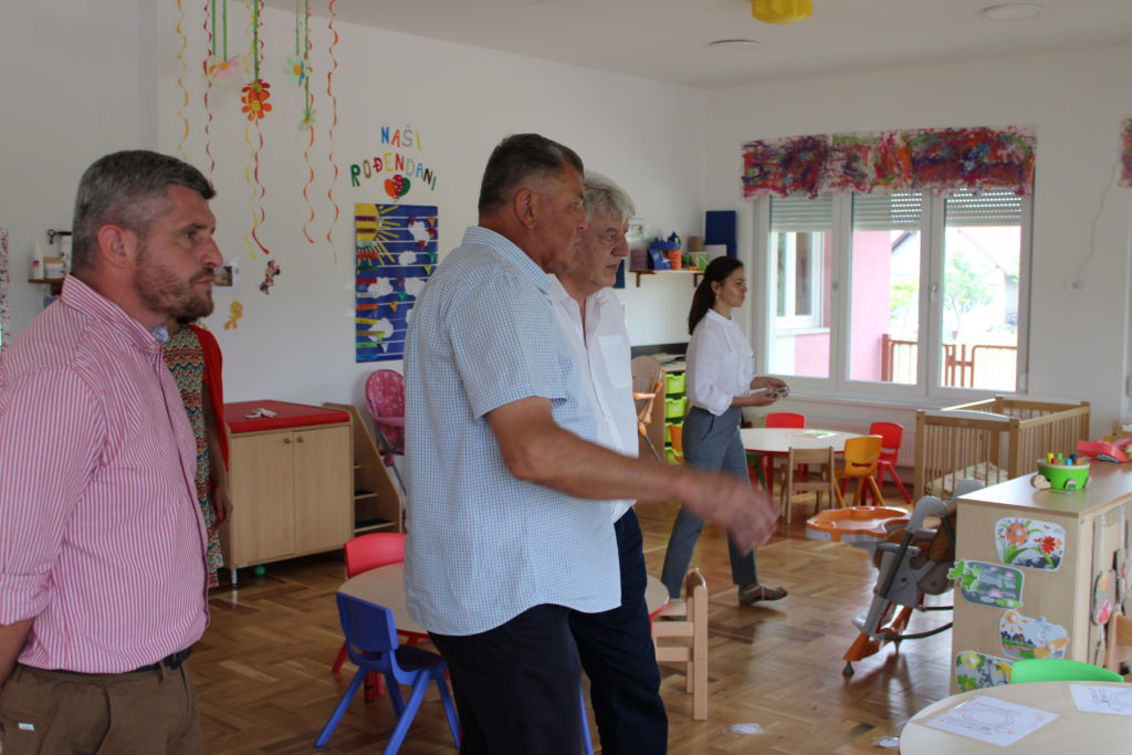 komadina vrbovsko sastanak (6) komadina vrbovsko sastanak (6)
