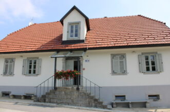 komadina vrbovsko sastanak (7) komadina vrbovsko sastanak (7)