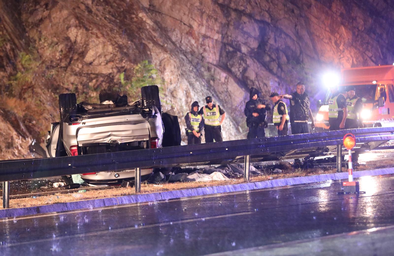 Vrgorac: Tri osobe smrtno stradale u teškoj prometnoj nesreći na A1 Vrgorac: Tri osobe smrtno stradale u teškoj prometnoj nesreći na A1
