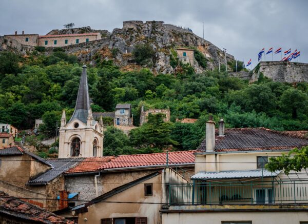Knin uoči svečanog obilježavanja 28. obljetnice Oluje