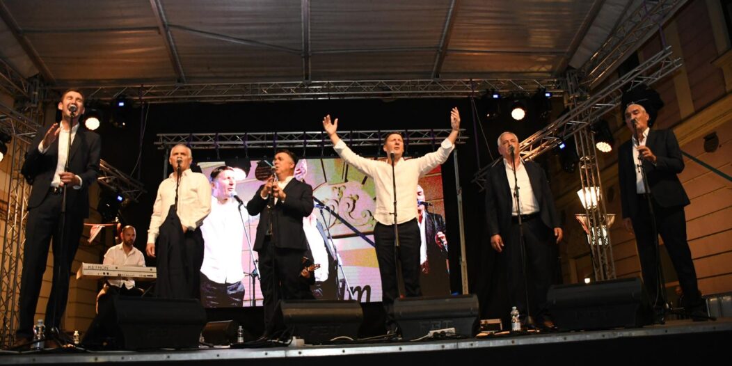 Bjelovar: Koncert klape Intrade na zadnjoj večeri Terezijane Bjelovar: Koncert klape Intrade na zadnjoj večeri Terezijane