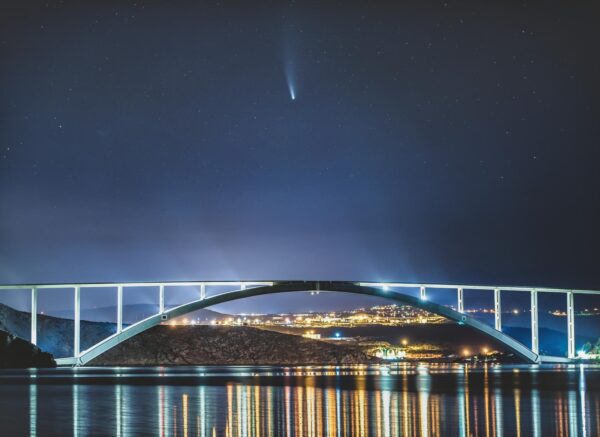 Komet Neowise iznad Krčkog mosta