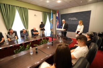 Rijeka: Dodjela ugovora poduzetnicima u Primorsko-goranskoj županiji Rijeka: Dodjela ugovora poduzetnicima u Primorsko-goranskoj županiji