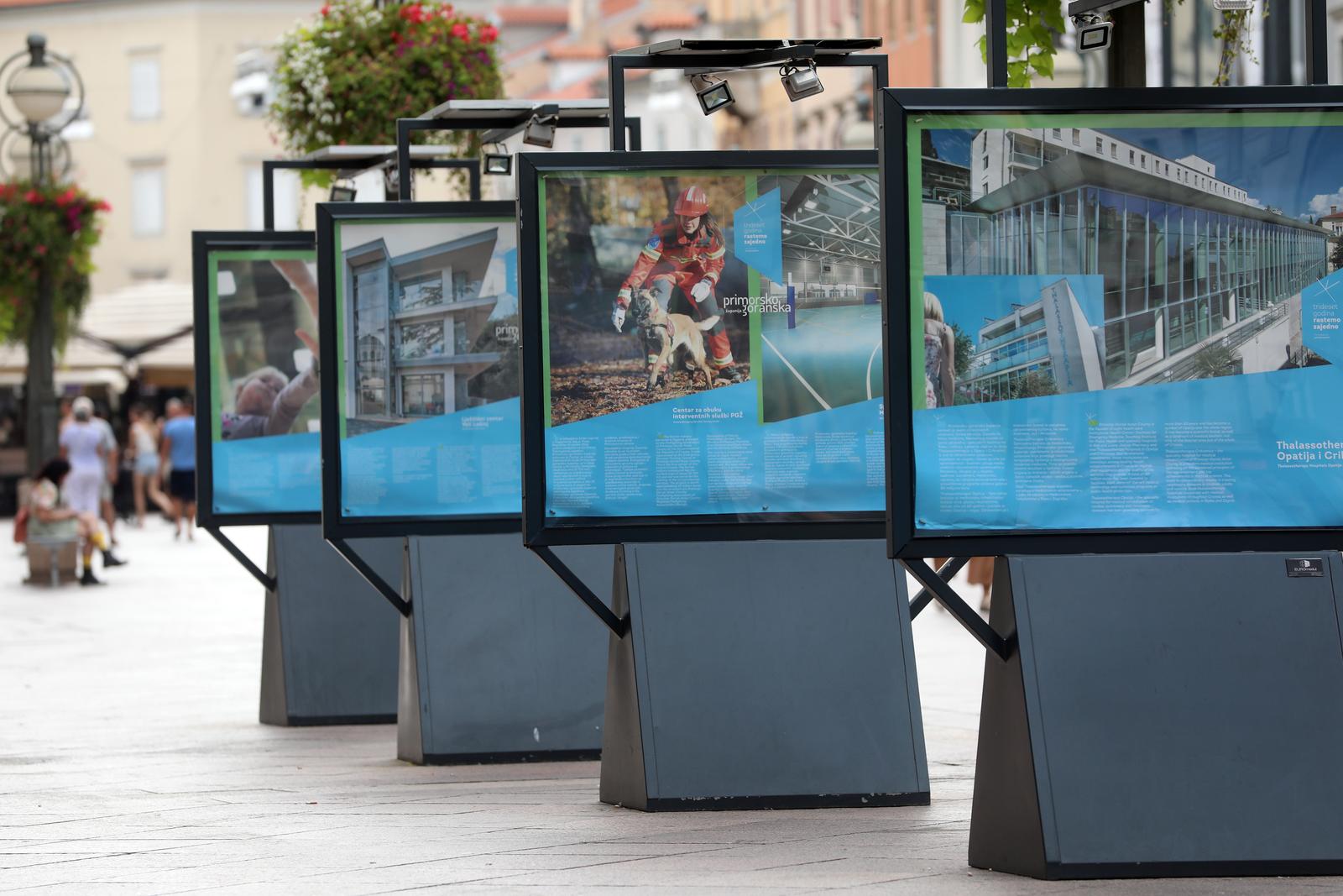Rijeka: Otvorenje izložbe “30 godina rastemo zajedno” Rijeka: Otvorenje izložbe “30 godina rastemo zajedno”