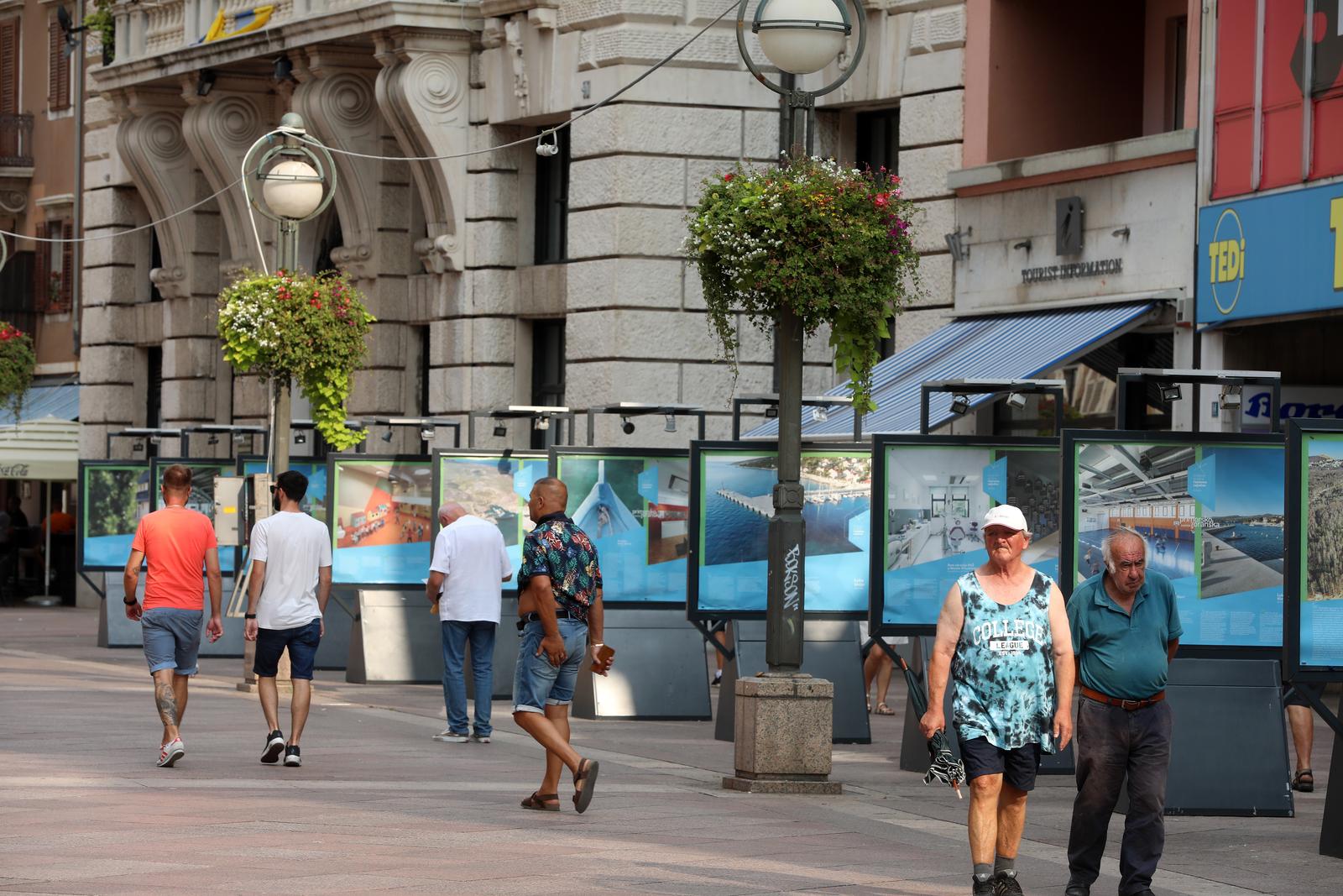 Rijeka: Otvorenje izložbe “30 godina rastemo zajedno” Rijeka: Otvorenje izložbe “30 godina rastemo zajedno”