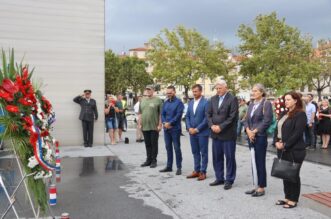 Polaganje-vijenaca-povodom-Dana-pobjede-i-domovinske-zahvalnosti-i-Dana-hrvatskih-branitelja-8 Polaganje-vijenaca-povodom-Dana-pobjede-i-domovinske-zahvalnosti-i-Dana-hrvatskih-branitelja-8