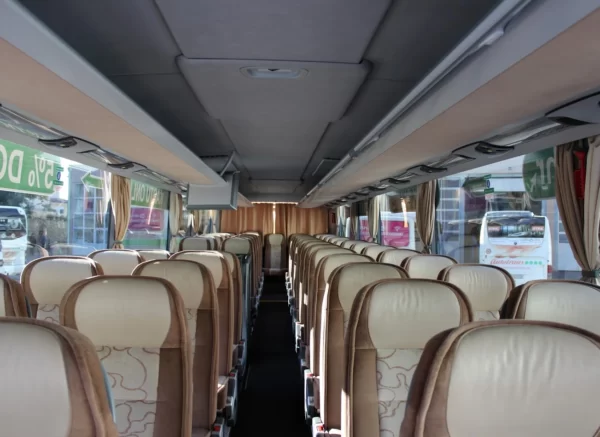 autobus nicelocal