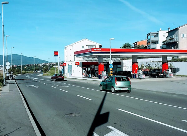 benzinska drenova google maps ivan mataija