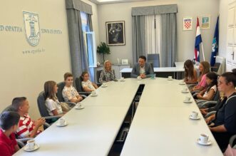 opatija djecje gradsko vijece (4) opatija djecje gradsko vijece (4)