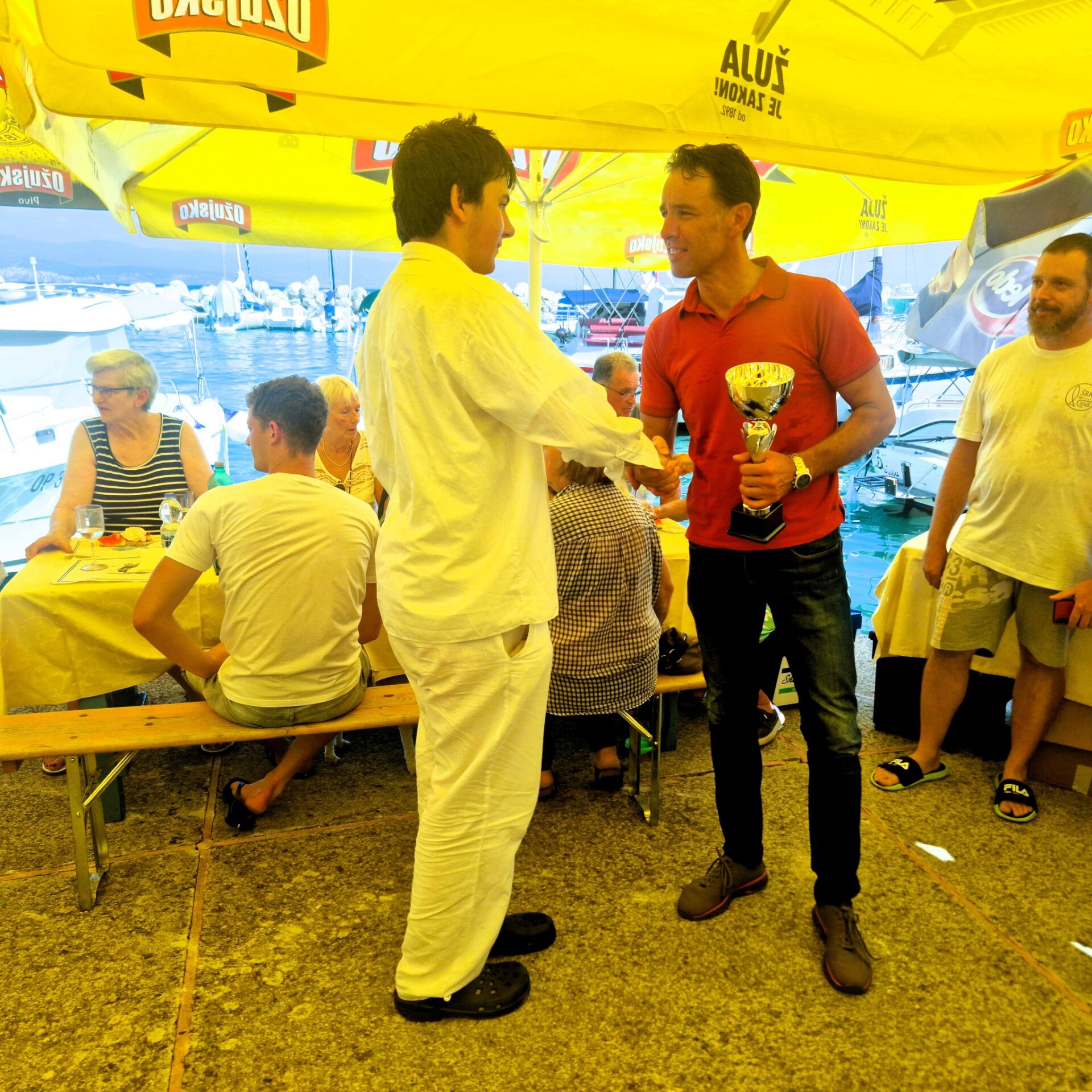 zlatni pismolj icici (6)