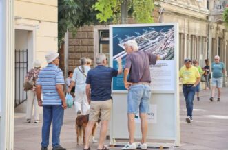 Izložba-“Povijest-riječke-luke-od-konca-16.-stoljeća-do-Rijeke-Gateway”-15 Izložba-“Povijest-riječke-luke-od-konca-16.-stoljeća-do-Rijeke-Gateway”-15