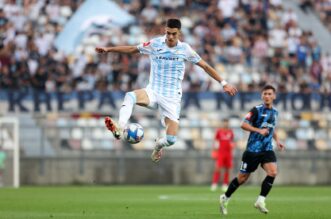 Rijeka: HNK Rijeka i NK Varaždin susreli su se u 7. kolu SuperSport HNL-a Rijeka: HNK Rijeka i NK Varaždin susreli su se u 7. kolu SuperSport HNL-a