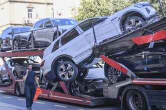 Rijeka: S kamiona za prijevoz automobila visi skupocijeni Audi Rijeka: S kamiona za prijevoz automobila visi skupocijeni Audi