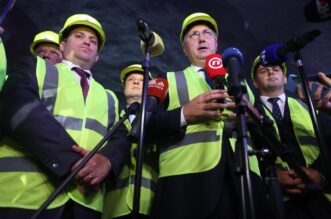 Svečano obilježavanje proboja druge cijevi tunela Učka Svečano obilježavanje proboja druge cijevi tunela Učka