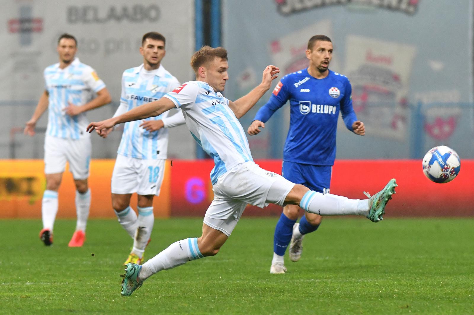Koprivnica: Slaven Belupo i Rijeka susreli se u 9. kolu SuperSport HNL-a Koprivnica: Slaven Belupo i Rijeka susreli se u 9. kolu SuperSport HNL-a