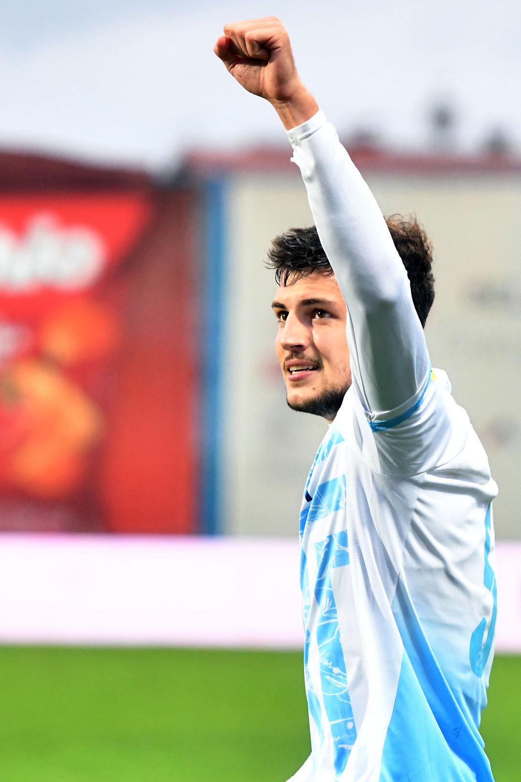 Koprivnica: Slaven Belupo i Rijeka susreli se u 9. kolu SuperSport HNL-a Koprivnica: Slaven Belupo i Rijeka susreli se u 9. kolu SuperSport HNL-a