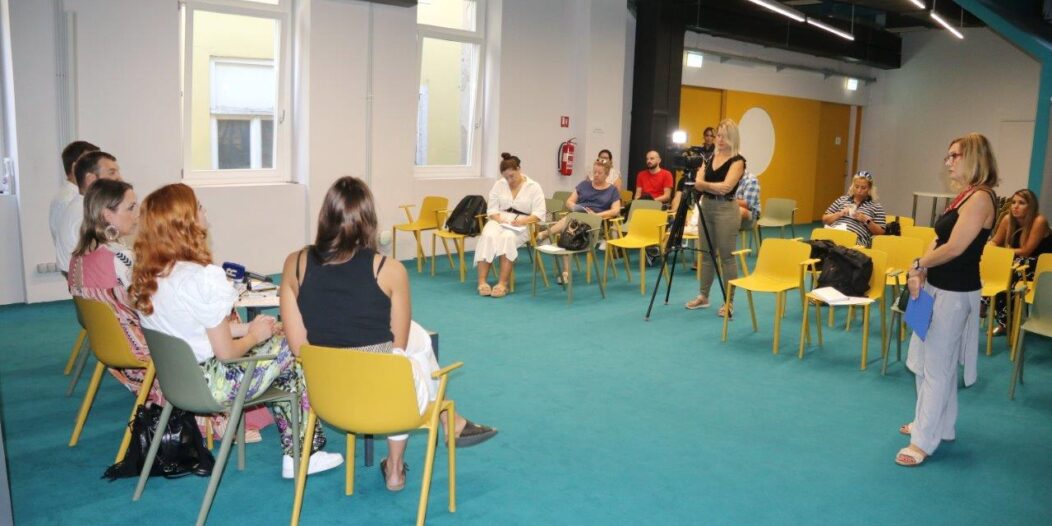 Predstavljen-Javni-poziv-za-15.-generaciju-korisnika-Startup-inkubatora-Rijeka-1 Predstavljen-Javni-poziv-za-15.-generaciju-korisnika-Startup-inkubatora-Rijeka-1