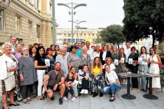 Promocija-knjige-Jana-Bolića-Dan-po-dan-9 Promocija-knjige-Jana-Bolića-Dan-po-dan-9