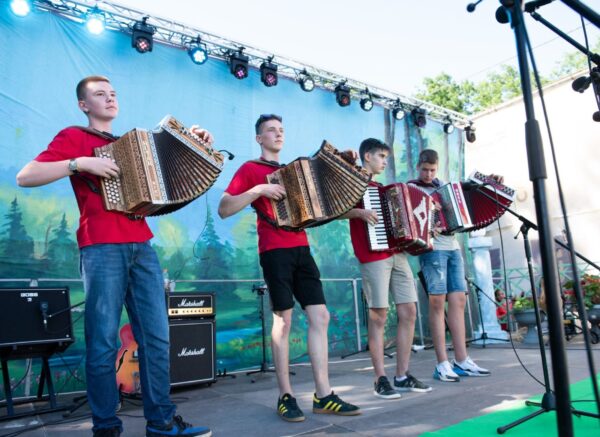 harmonikaši permani 166
