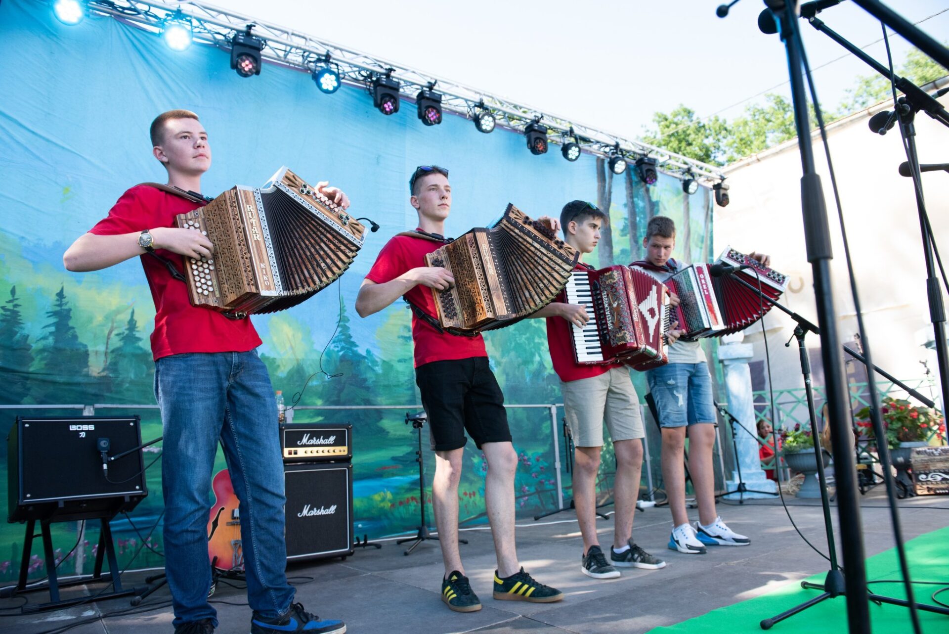 harmonikaši permani 166