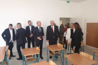 os ivana rabljanina skola rab (5) os ivana rabljanina skola rab (5)