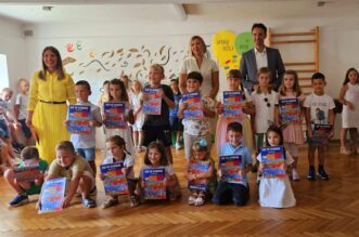 prvasici veprinac (2) prvasici veprinac (2)