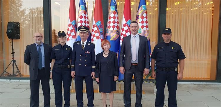 Odlikovanja MUP Odlikovanja MUP