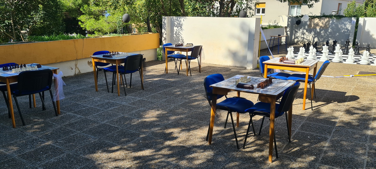 Otvorenje-prostora-za-igranje-šaha-na-otvorenom-OŠ-Kozala-5 Otvorenje-prostora-za-igranje-šaha-na-otvorenom-OŠ-Kozala-5