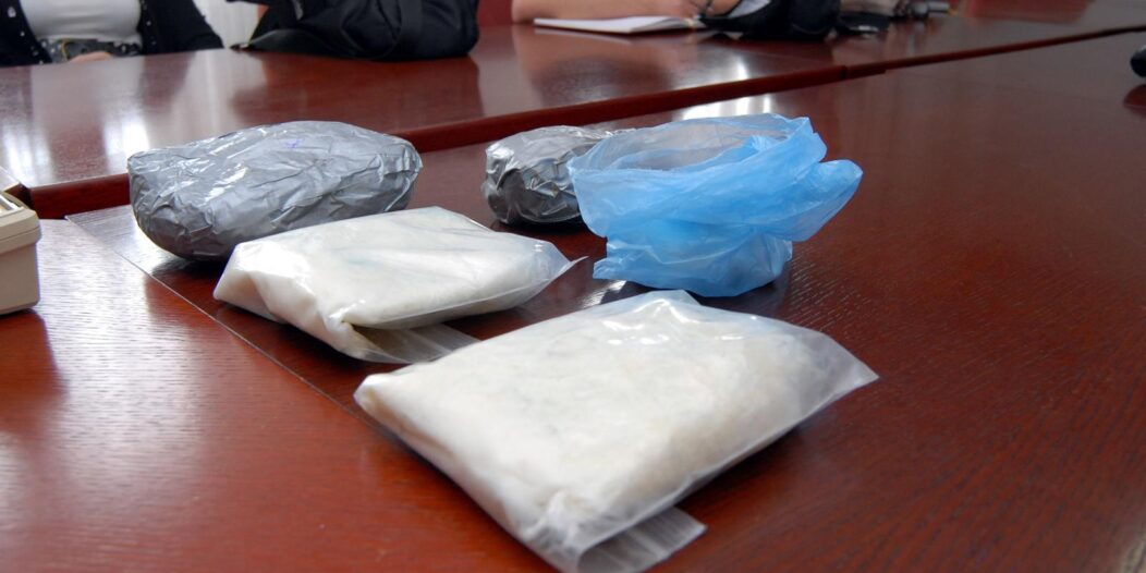 Slavonski Brod: Prilikom carinske kontrole zaplijenjeno vie od dva kilograma opojnih droga Slavonski Brod: Prilikom carinske kontrole zaplijenjeno vie od dva kilograma opojnih droga