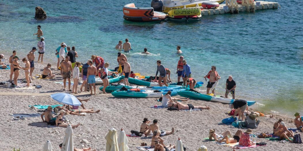 Sezona kupanja i dalje traje u Dubrovniku Sezona kupanja i dalje traje u Dubrovniku