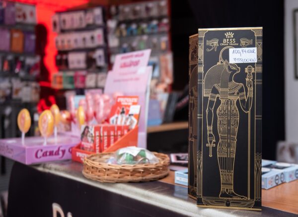 Zagreb: Raznovrsna ponuda sex shopa Lucky Ball
