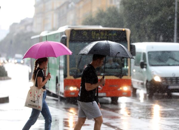 Rijeka: Kišni dan u gradu