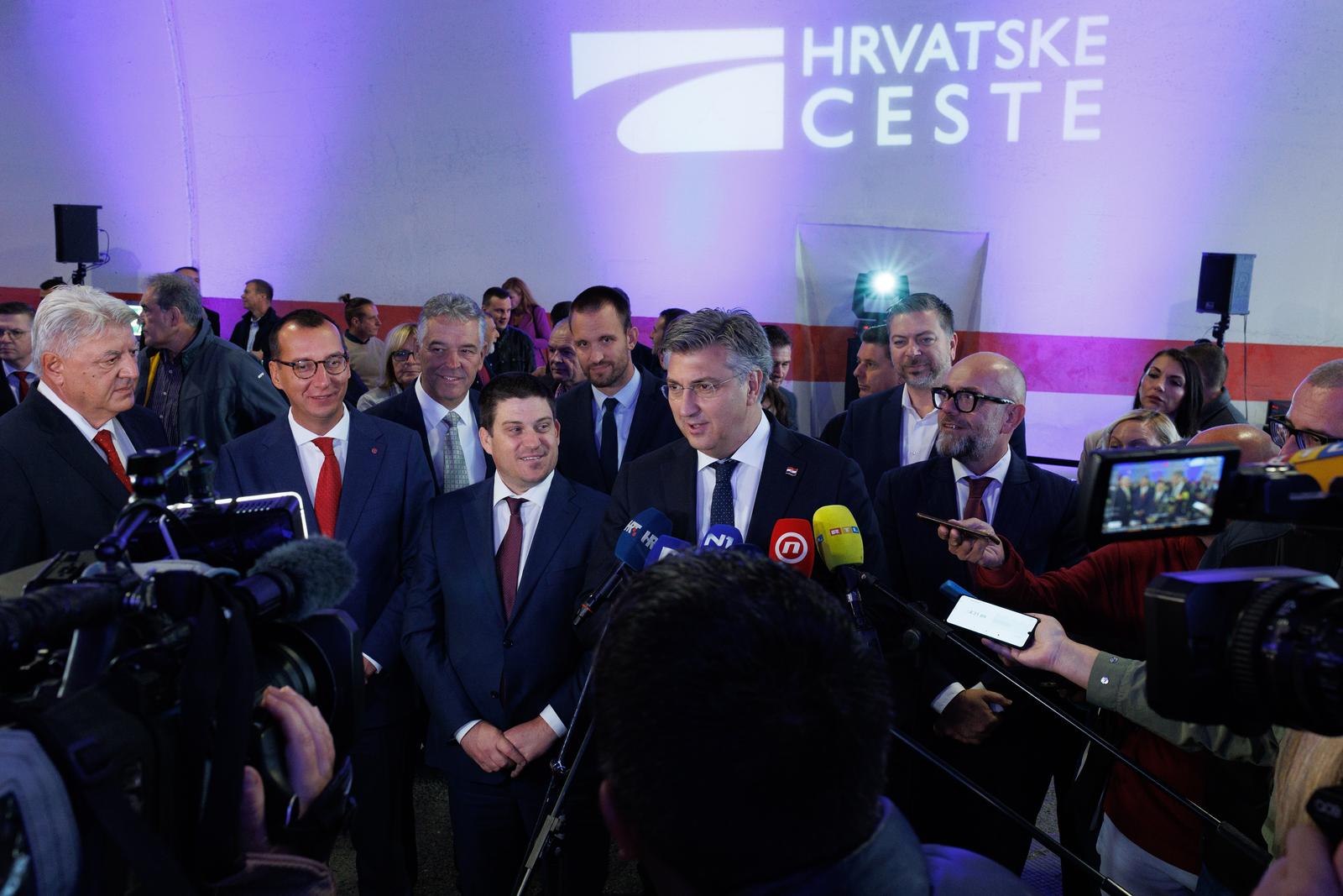 Rijeka: Svečano otvorenje DC403, najskuplje ceste u Hrvatskoj Rijeka: Svečano otvorenje DC403, najskuplje ceste u Hrvatskoj