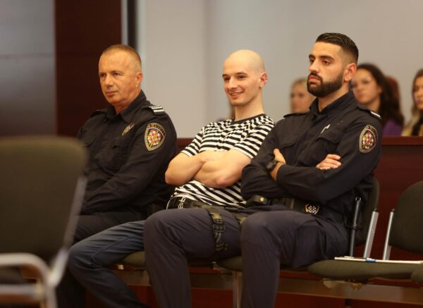 Split: Filip Zavadlav ponovno osuđen na 40 godina zatvora Split: Filip Zavadlav ponovno osuđen na 40 godina zatvora