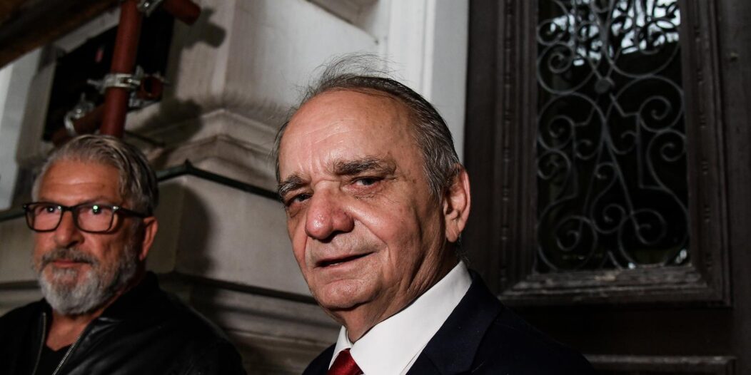 VIDEO Glavaš vikao na izlazu iz sudnice: “Sram vas bilo, nabijem vas…” VIDEO Glavaš vikao na izlazu iz sudnice: “Sram vas bilo, nabijem vas…”